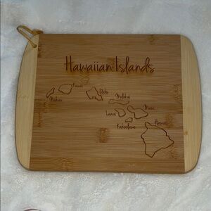 Totally Bamboo Hawaiian Islands bamboo cutting board-NWOT
